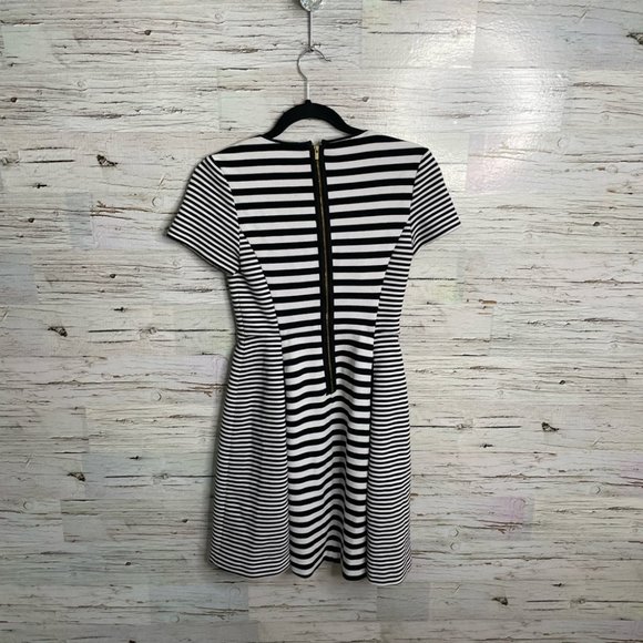 Banana republic size 0 striped tee shirt dress black white - Picture 6 of 8